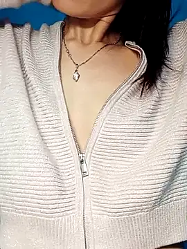 Hinna x online show from 11-21-25, 02:54