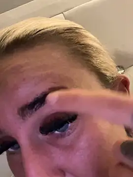 EllieMaeBaby online show from 11-14-25, 09:46