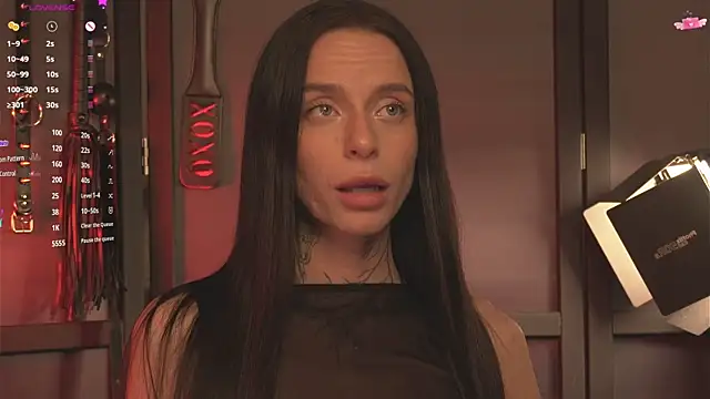 livia starwars online show from 10-01-25, 09:21