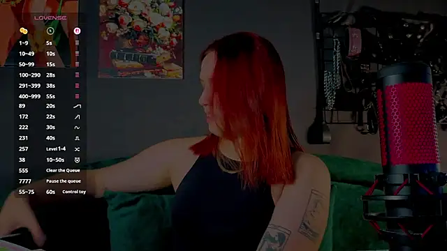 Snapshot of the_high_priestess chatting on 06-22-26, 02:57 the high priestess online show from 06-22-26, 02:57