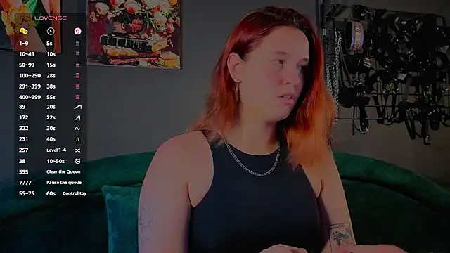 Snapshot of the_high_priestess chatting on 06-30-26, 03:07 the high priestess online show from 06-30-26, 03:07