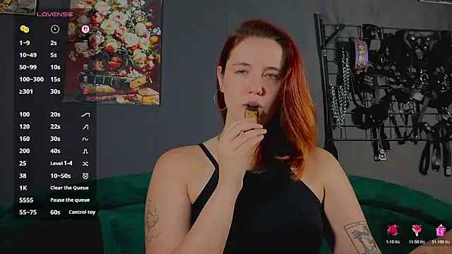 Snapshot of the_high_priestess chatting on 07-18-26, 02:38 the high priestess online show from 07-18-26, 02:38