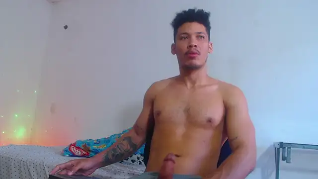 RuiMaddoox online show from 12-19-25, 12:45