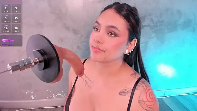 spicymonroe online show from 07-15-26, 04:23