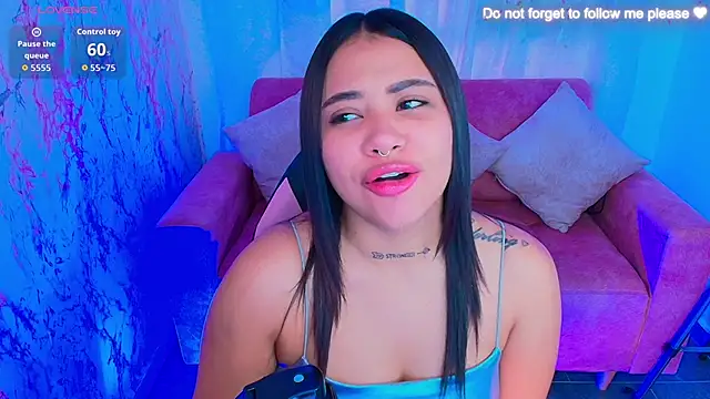 nicemiiaa7  online show from 09-17-25, 02:30