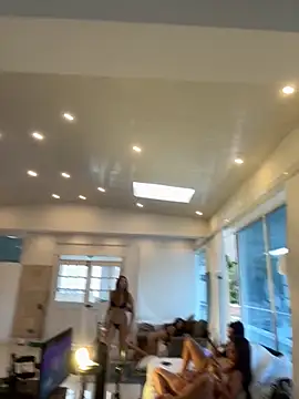 Melody-baby online show from 09-26-25, 10:36