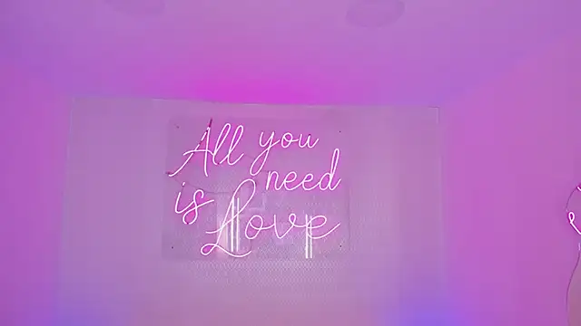 aleksandramiller  online show from 05-22-26, 12:44