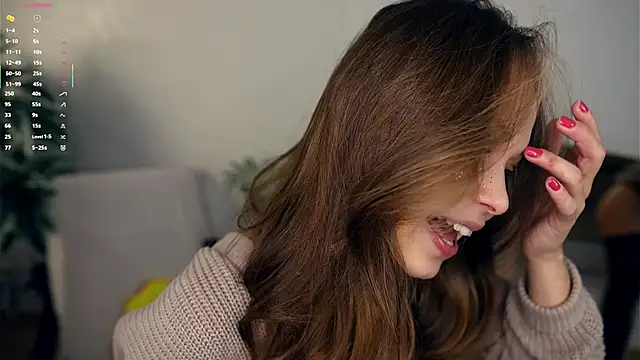 OdellaGillingham online show from 10-13-25, 06:41