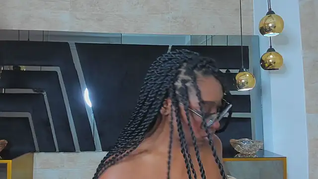 YallianaBrooks online show from 07-16-26, 12:00