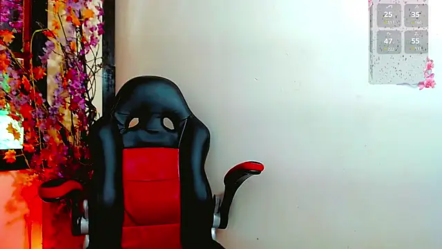 Madison Mujica online show from 09-16-25, 11:11