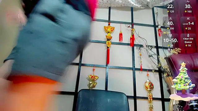 Madison Mujica online show from 11-30-25, 11:14