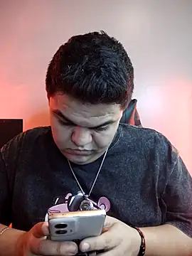 perversus12 online show from 04-17-26, 06:44