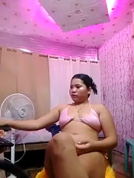 Anastacia 2025 online show from 11-21-25, 08:18