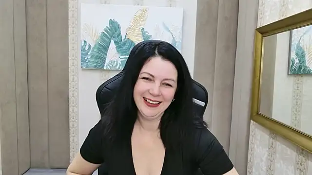 Snapshot of Nina_Stane chatting on 12-04-25, 05:28 Nina Stane online show from 12-04-25, 05:28