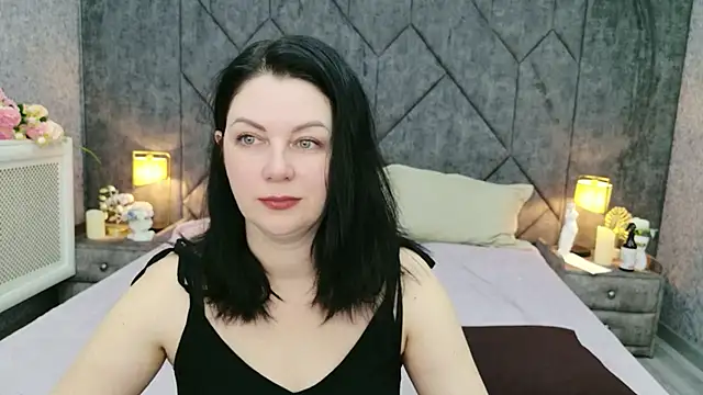 Snapshot of Nina_Stane chatting on 04-27-26, 05:49 Nina Stane online show from 04-27-26, 05:49