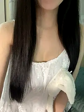 Dior baby online show from 09-11-25, 02:11