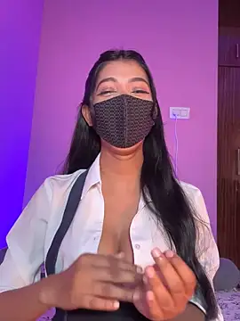 Snapshot of Neha18 chatting on 12-18-25, 08:20 Neha18 online show from 12-18-25, 08:20