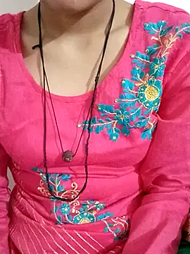 Snapshot of Vandana-Singh chatting on 12-01-25, 02:00 Vandana-Singh online show from 12-01-25, 02:00