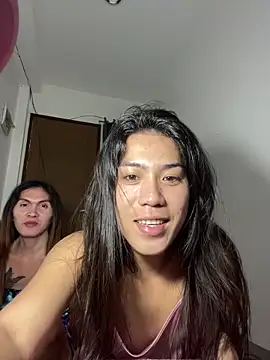 Snapshot of Pinkyweb_03 chatting on 03-11-26, 07:36 Pinkyweb 03 online show from 03-11-26, 07:36