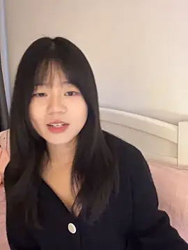 Ella-A9 online show from 10-14-25, 05:41