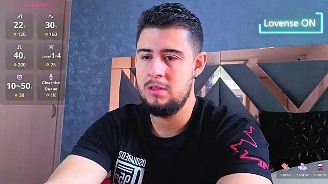 Snapshot of ryan_evanss chatting on 11-01-25, 12:18 ryan evanss online show from 11-01-25, 12:18