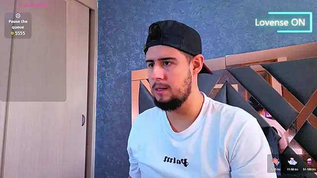 Snapshot of ryan_evanss chatting on 11-10-25, 11:53 ryan evanss online show from 11-10-25, 11:53