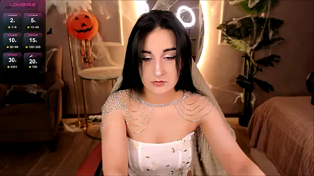 Lii Rose online show from 10-17-25, 08:22