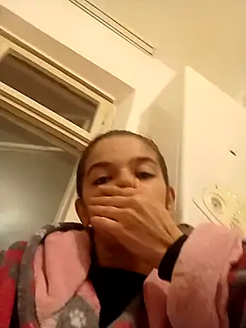 alinaalinutzq online show from 11-21-25, 09:02