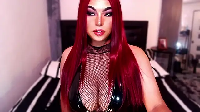 Snapshot of xTrixieMae chatting on 11-06-25, 06:14 xTrixieMae online show from 11-06-25, 06:14