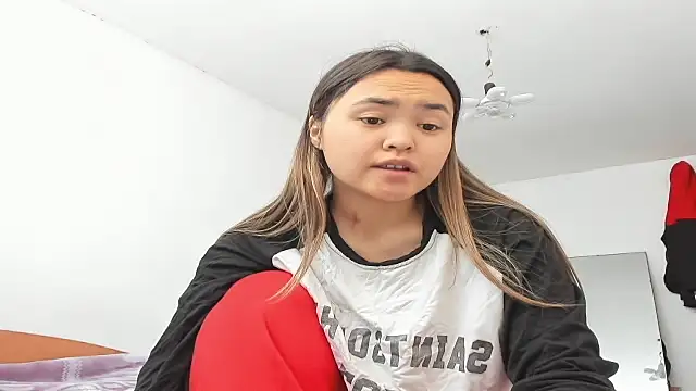 Snapshot of saika_blush chatting on 02-04-26, 05:02 saika blush online show from 02-04-26, 05:02