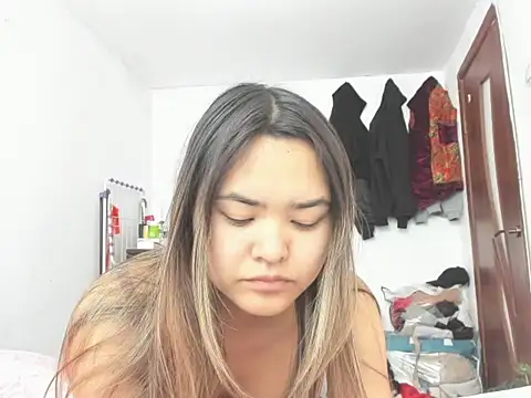 Snapshot of saika_blush chatting on 03-17-26, 06:50 saika blush online show from 03-17-26, 06:50