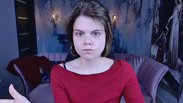 EllieMurler online show from 11-16-25, 09:04