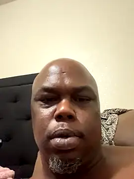 Snapshot of devon3421 chatting on 12-18-25, 02:50 devon3421 online show from 12-18-25, 02:50