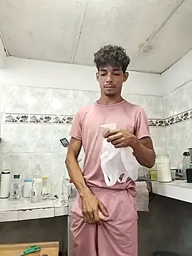 Brayanellatino online show from 04-26-26, 12:36