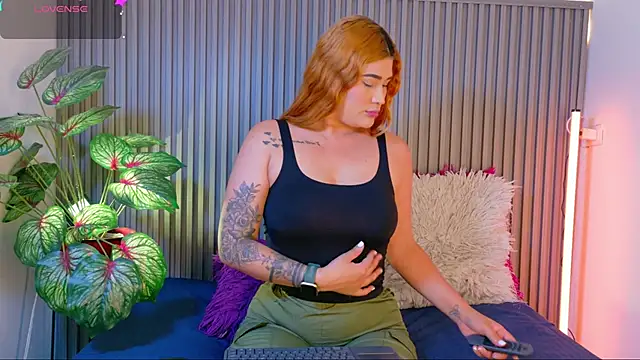 Snapshot of Celeste_Presstigge chatting on 09-15-25, 08:42 Celeste Presstigge online show from 09-15-25, 08:42