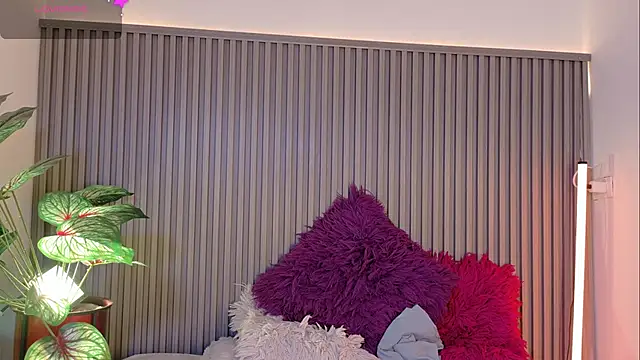 Snapshot of Celeste_Presstigge chatting on 10-21-25, 09:37 Celeste Presstigge online show from 10-21-25, 09:37