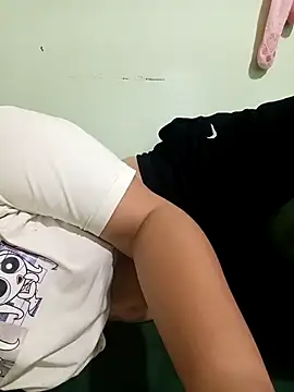 Snapshot of Mroma89six chatting on 11-07-25, 11:27 Mroma89six online show from 11-07-25, 11:27