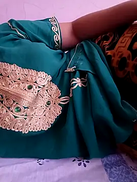 Snapshot of Mroma89six chatting on 11-20-25, 02:17 Mroma89six online show from 11-20-25, 02:17