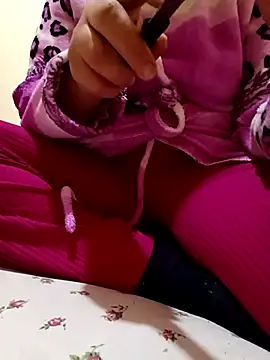 Snapshot of Mroma89six chatting on 11-26-25, 10:38 Mroma89six online show from 11-26-25, 10:38