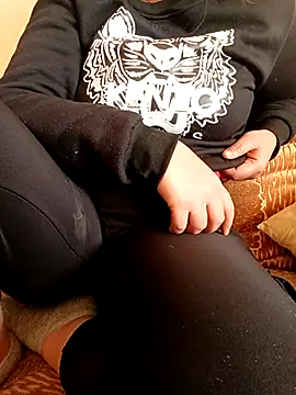 Snapshot of Mroma89six chatting on 01-08-26, 12:40 Mroma89six online show from 01-08-26, 12:40