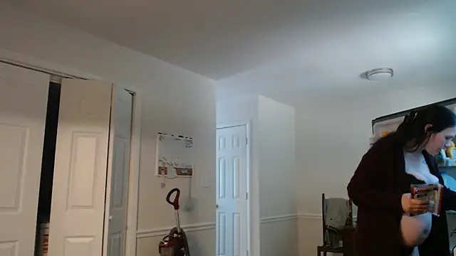 GabbyTate online show from 04-23-26, 03:36