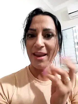 Snapshot of jadecristina chatting on 03-12-26, 02:45 jadecristina online show from 03-12-26, 02:45