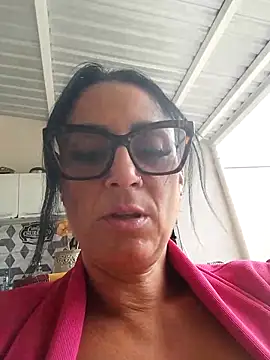 Snapshot of jadecristina chatting on 05-26-26, 01:51 jadecristina online show from 05-26-26, 01:51