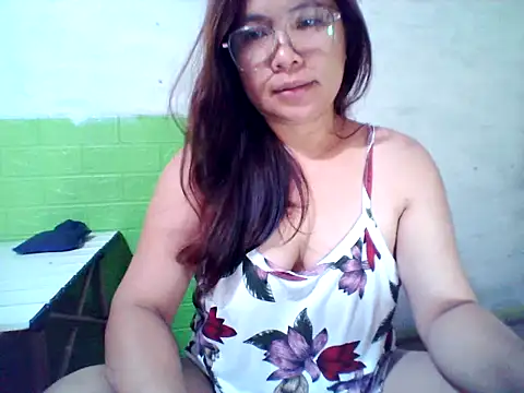 Bianca0516 online show from 04-05-26, 01:58