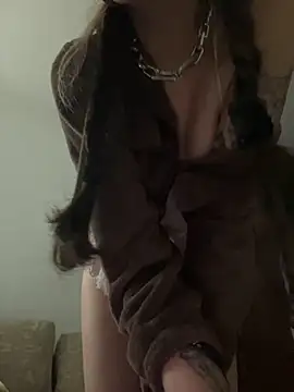 virtualgirlbr online show from 09-29-25, 04:06