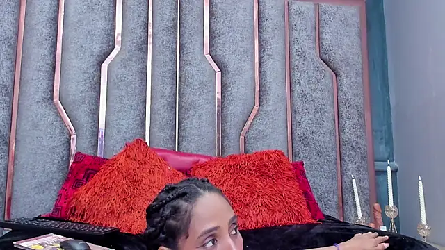 SienaFacchini online show from 12-13-25, 07:53