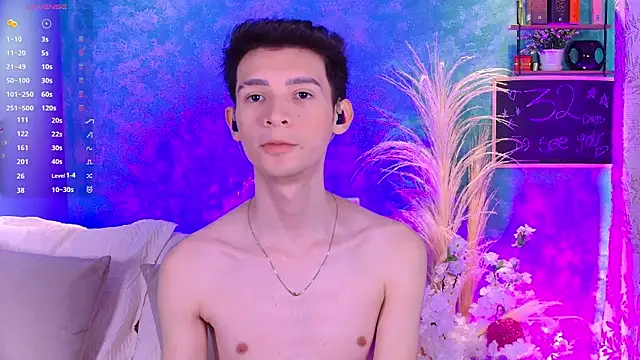 VicenteFerrer online show from 09-22-25, 04:20