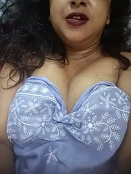Snapshot of sweet_jenni chatting on 07-13-26, 02:58 sweet jenni online show from 07-13-26, 02:58