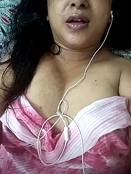 Snapshot of sweet_jenni chatting on 07-16-26, 09:04 sweet jenni online show from 07-16-26, 09:04
