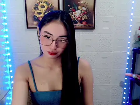 lovelysassy online show from 10-14-25, 02:07